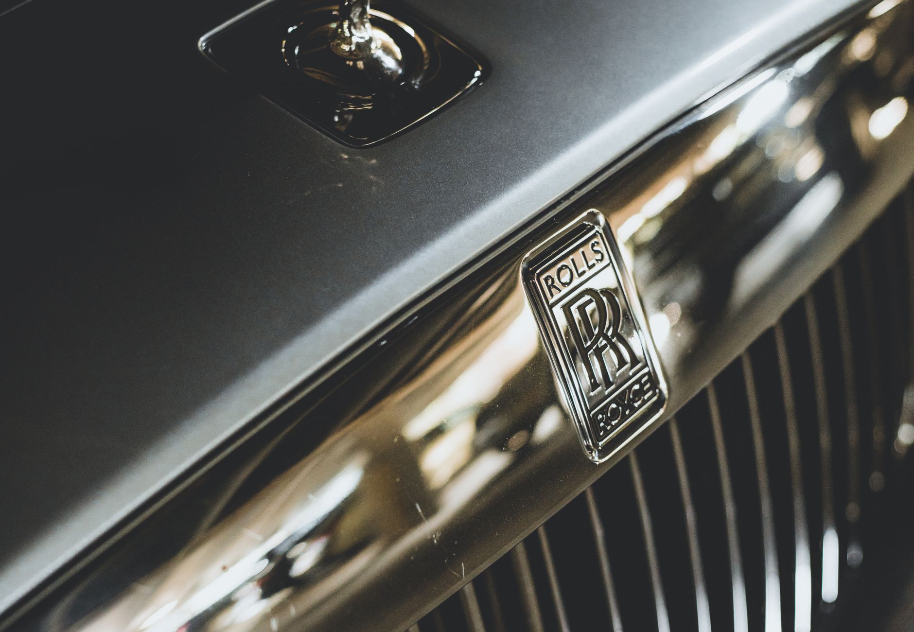 rolls royce rental india, rolls royce for rent in bangalore, rolls royce car rental in chennai, rolls royce rental price in india, rolls-royce rentals by luxorides, rolls royce car rental tariff, vintage rolls-royce hire in jaipur
